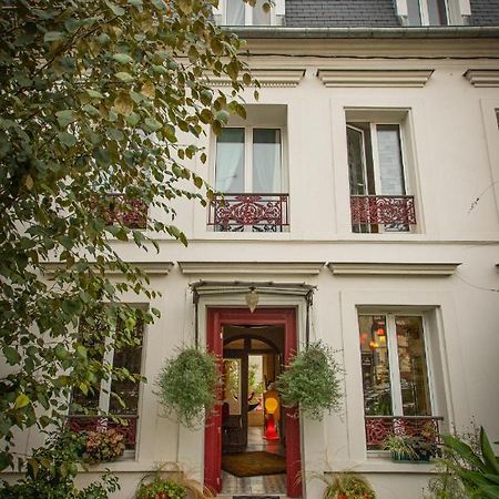 Le Jardin Des Toiles Hotell Triel-sur-Seine Eksteriør bilde