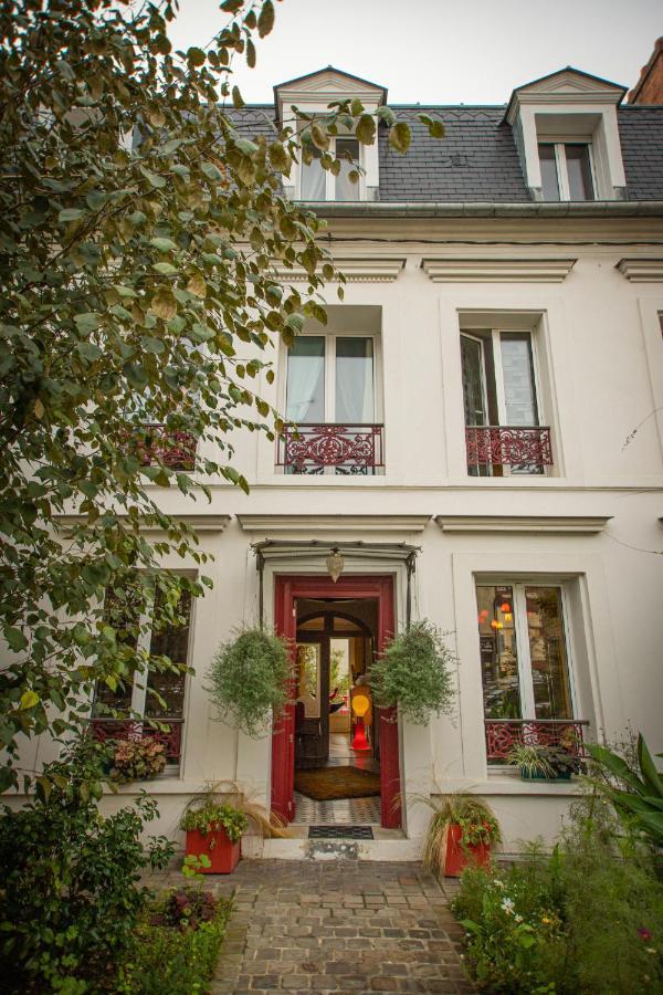 Le Jardin Des Toiles Hotell Triel-sur-Seine Eksteriør bilde