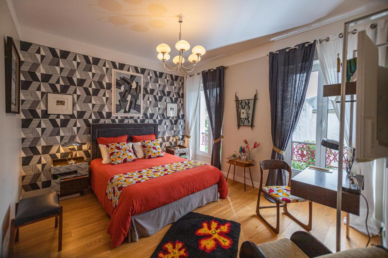 Le Jardin Des Toiles Hotell Triel-sur-Seine Eksteriør bilde