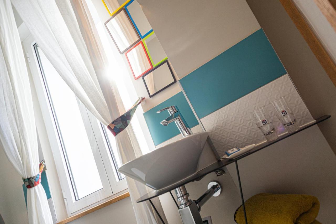 Le Jardin Des Toiles Hotell Triel-sur-Seine Eksteriør bilde