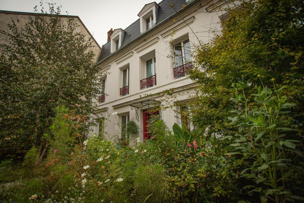 Le Jardin Des Toiles Hotell Triel-sur-Seine Eksteriør bilde